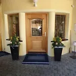 Aparthotel Madeleine Superior Inklusive Summercard 4*