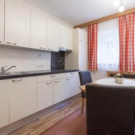 Madeleine Superior Inklusive Summercard アパートホテル