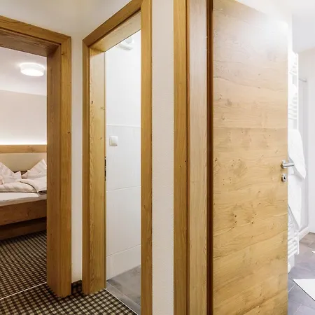 Madeleine Superior Inklusive Summercard アパートホテル ゼルデン