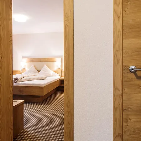 Madeleine Superior Inklusive Summercard アパートホテル