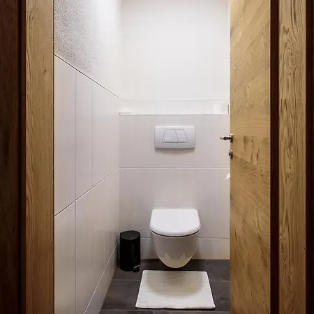 アパートホテル Madeleine Superior Inklusive Summercard 4*