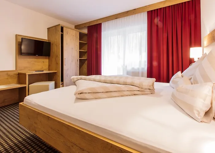 Aparthotel Madeleine Superior Inklusive Summercard 4*