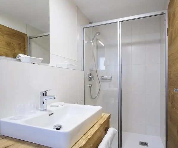 Apartmanhotel Madeleine Superior Inklusive Summercard 4*