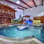 Madeleine Superior Inklusive Summercard Aparthotel 4*